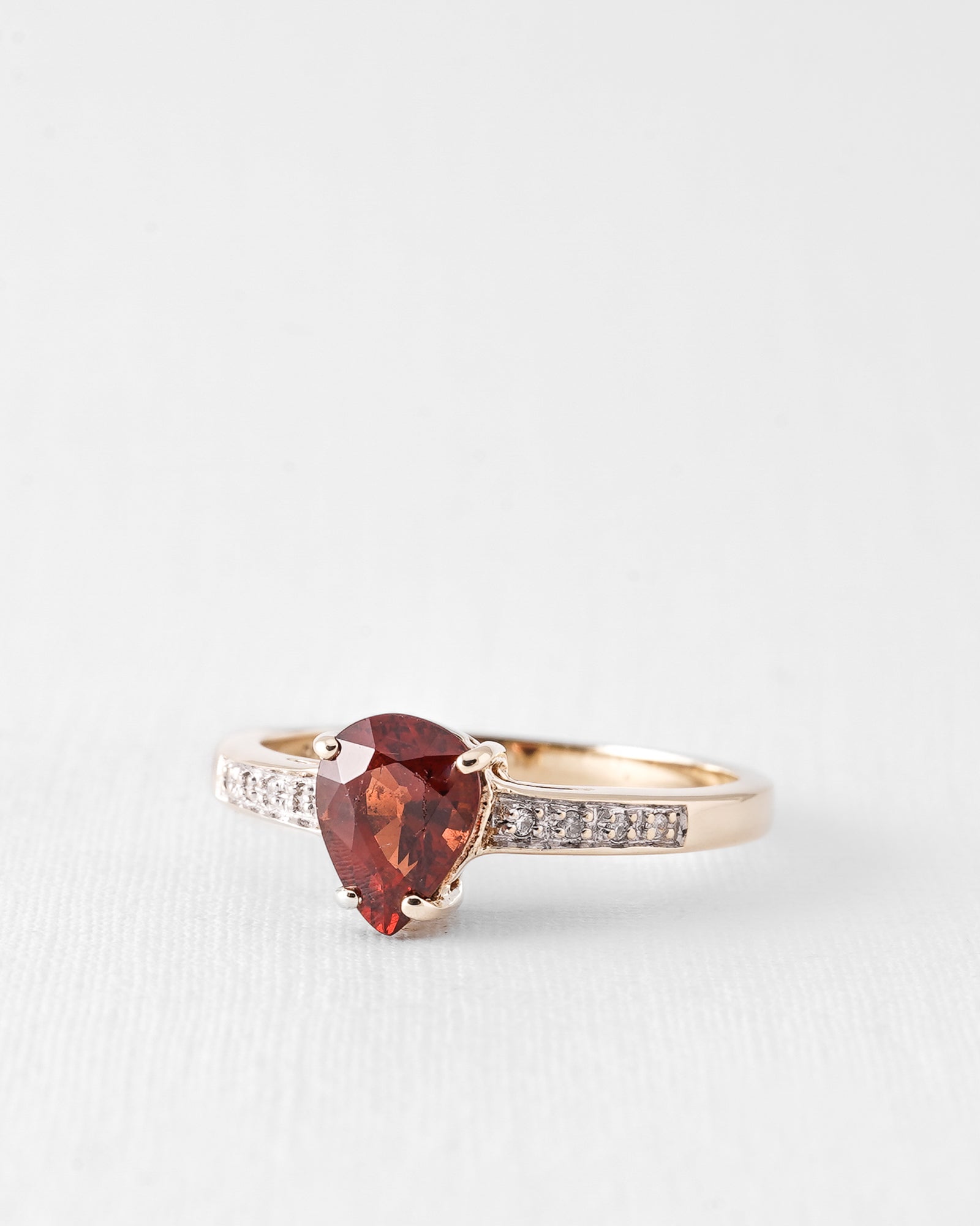 Jane | Vintage Garnet & Diamond