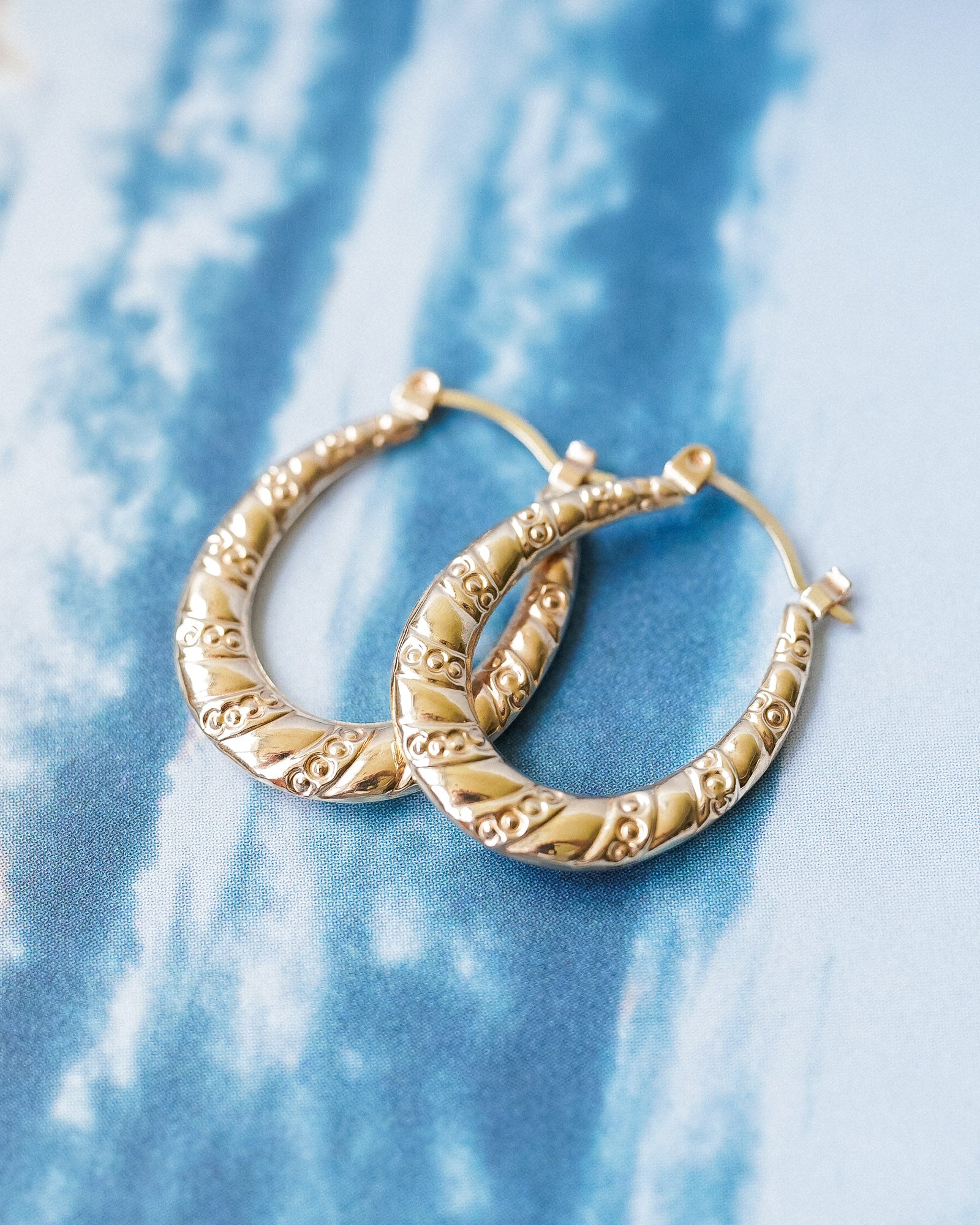 Arlissa | Vintage Engraved Creole Earrings