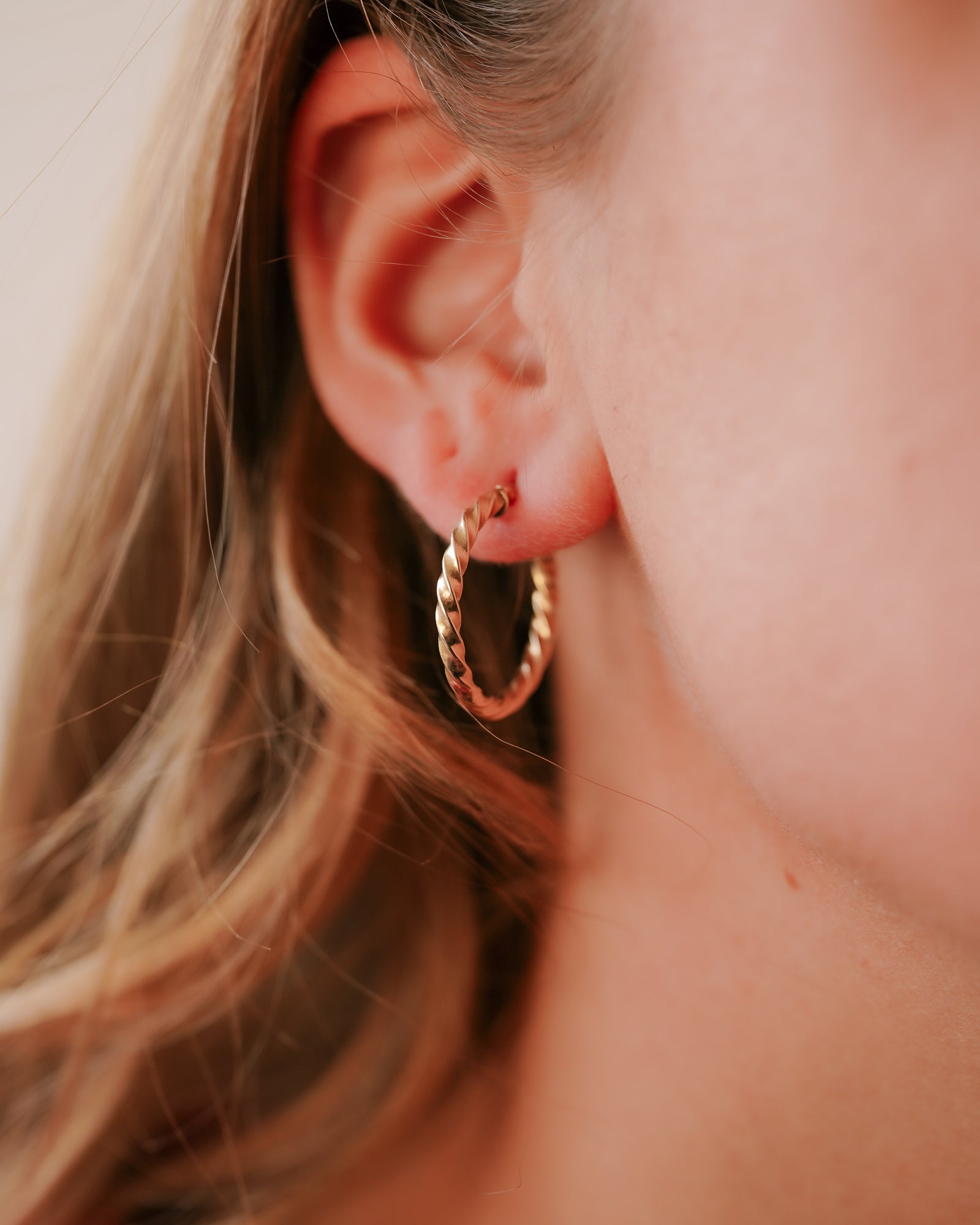 Linda | Vintage Creole Earrings