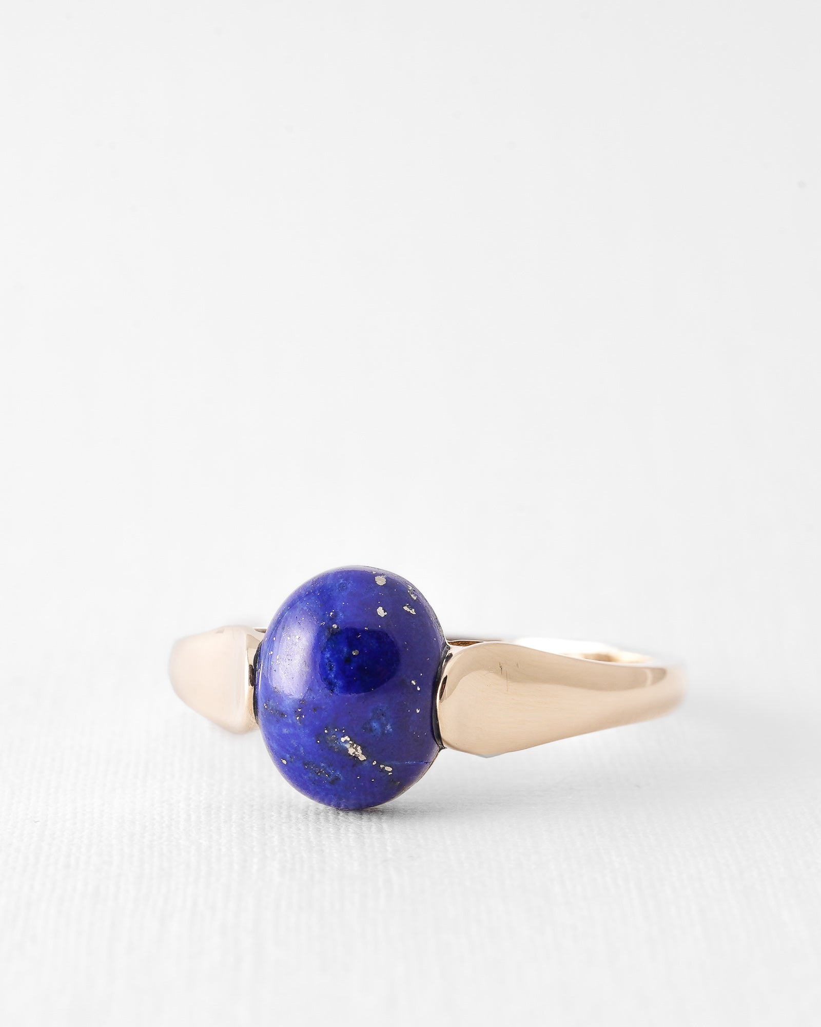 Louna | Vintage Lapis Lazuli Solitaire