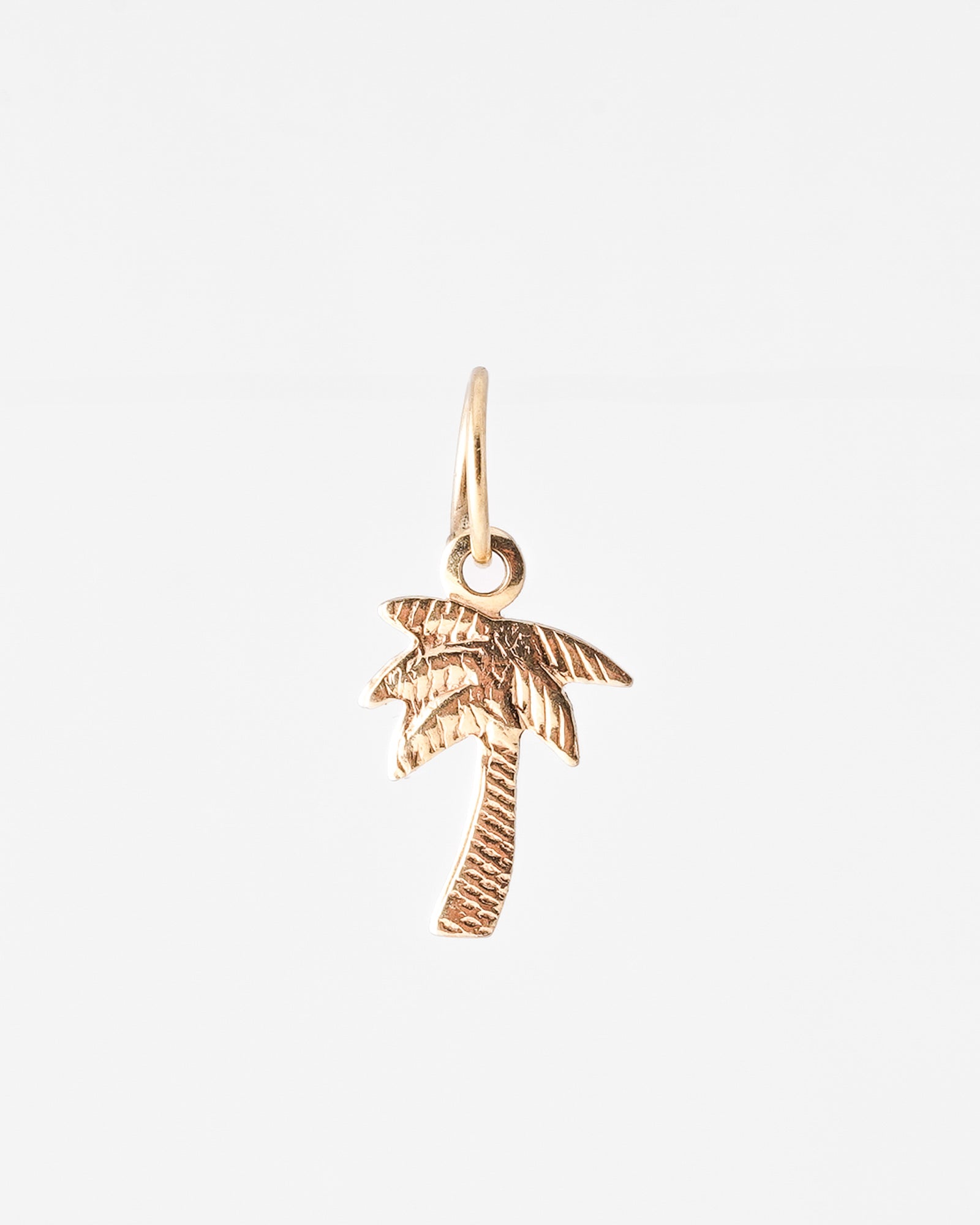 Carina | Vintage Palm Tree Pendant