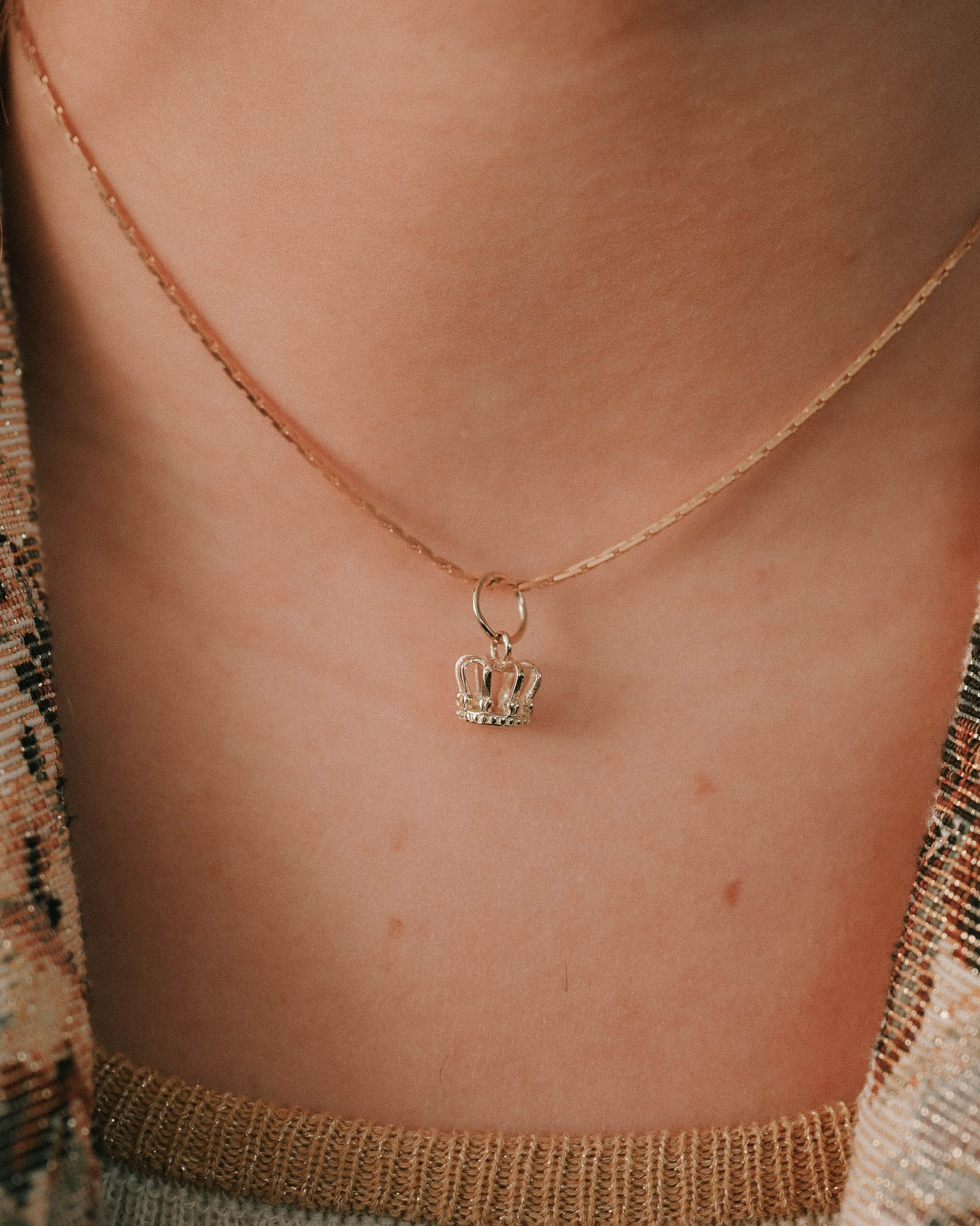 Novalie | Vintage Crown Pendant