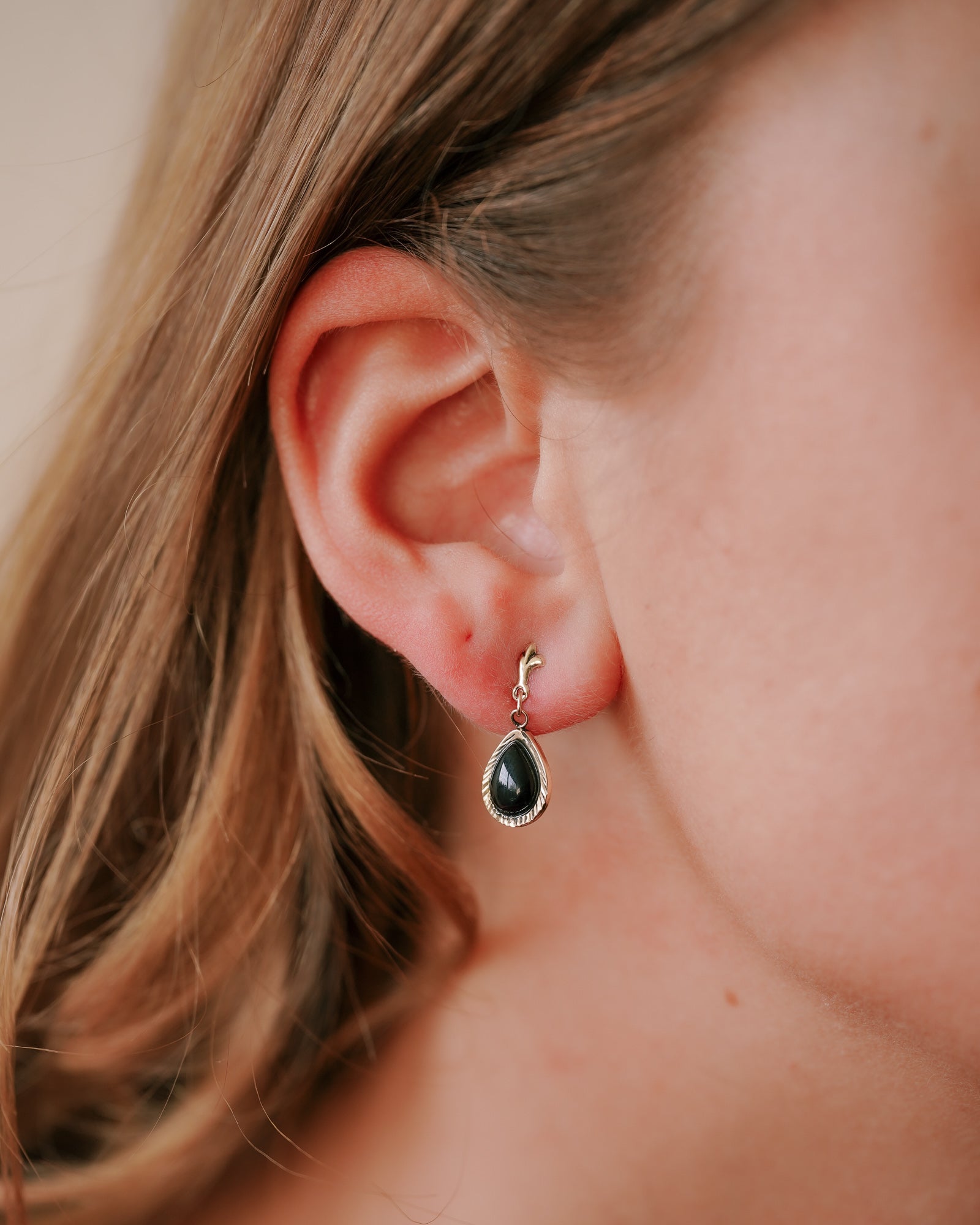 Julia | Vintage Onyx Earrings