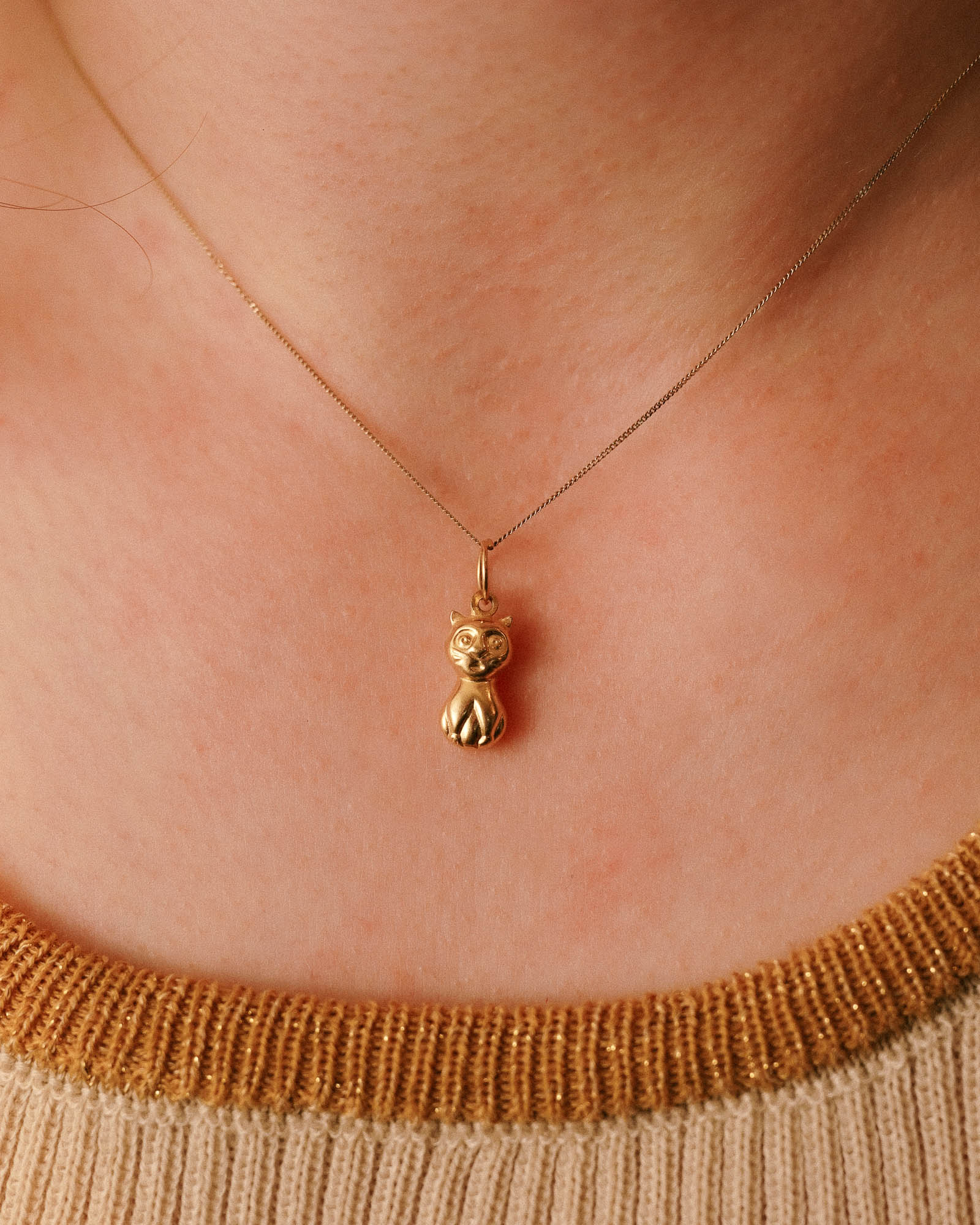 Kitty | Vintage Cat Pendant