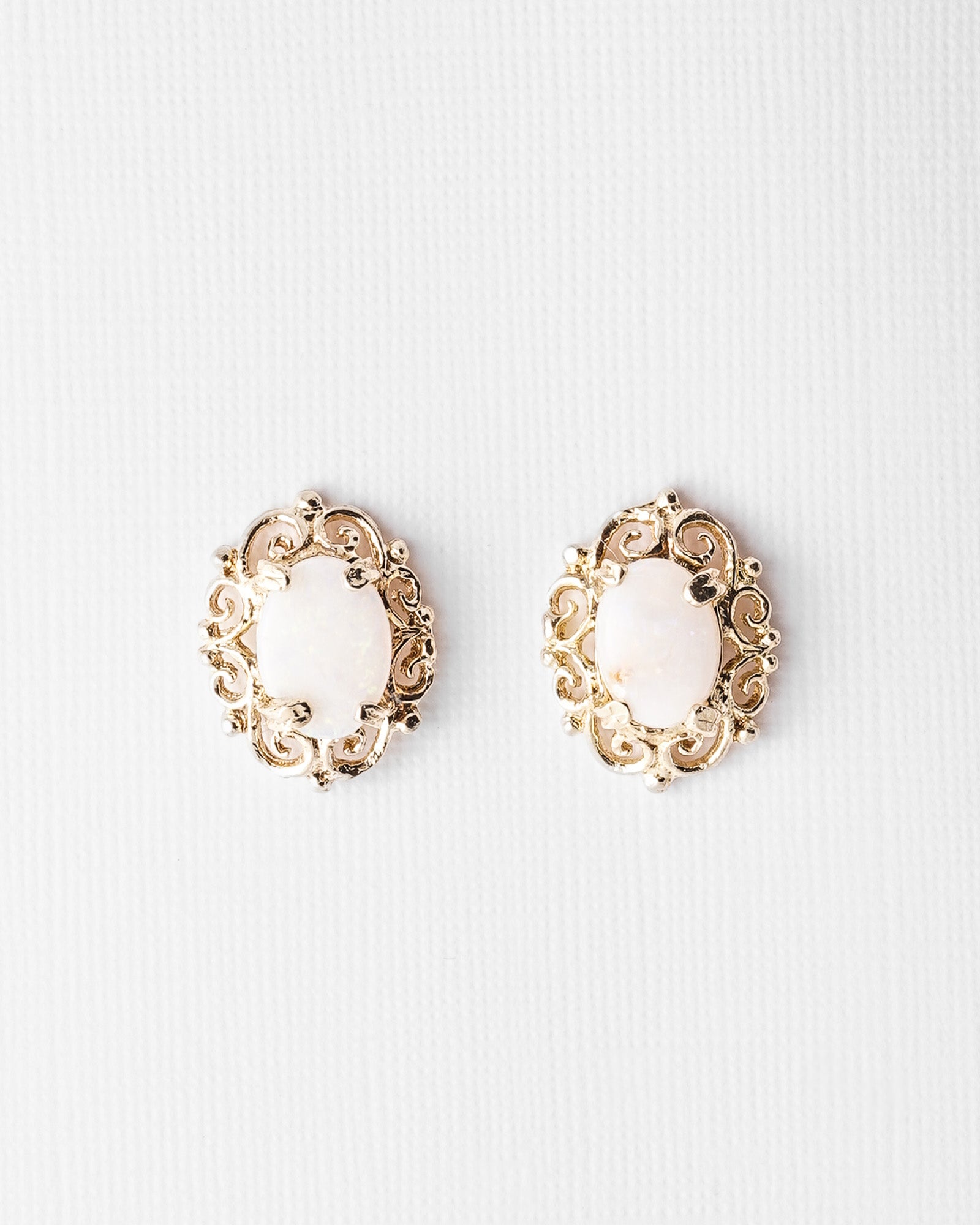 Magnolia | Vintage Opal Earrings